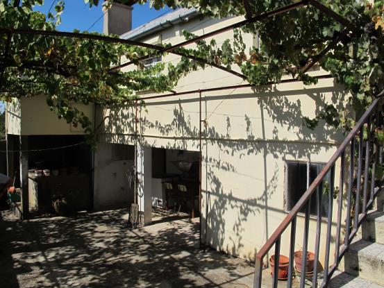 Image No.6-3 Bed House for sale