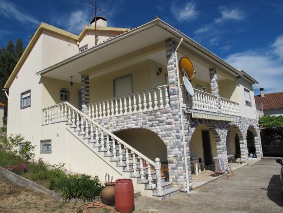 Image No.10-Maison de 5 chambres à vendre à Figueiró dos Vinhos
