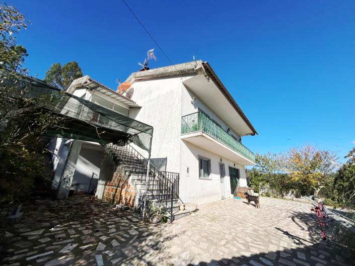 Image No.3-3 Bed House for sale