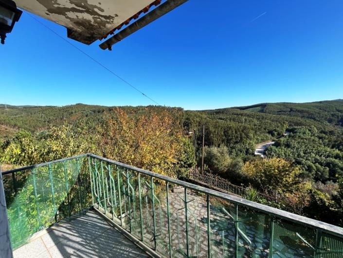 Image No.18-3 Bed House for sale