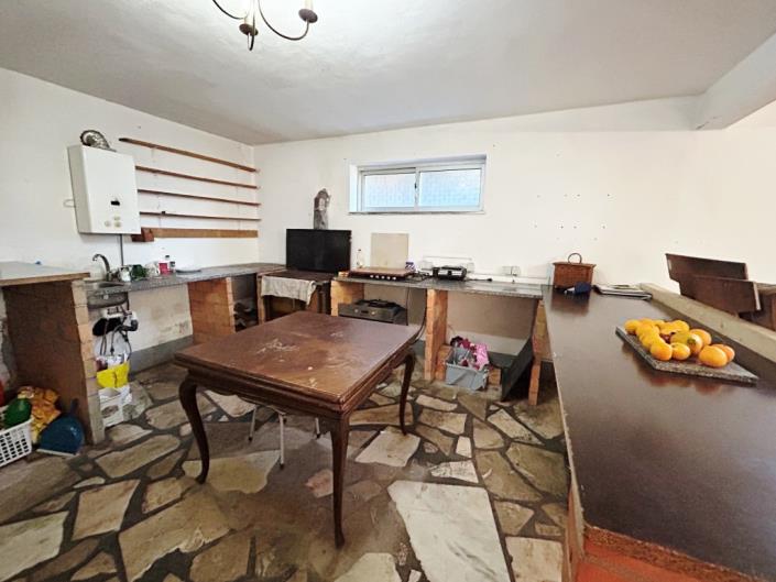 Image No.27-3 Bed House for sale