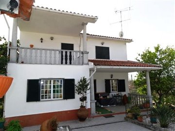 Villa / Détaché de 4 chambres à vendre à Pedrógão Grande