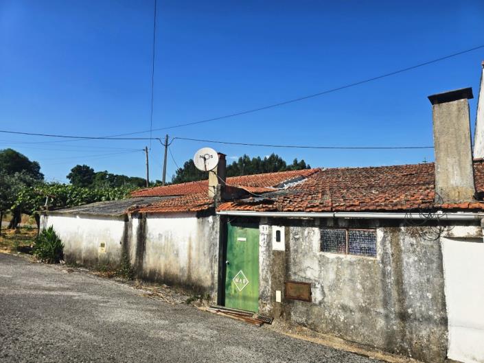 Image No.1-4 Bed Village House for sale