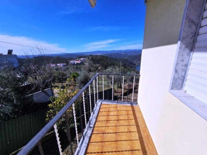 Image No.5-3 Bed House for sale