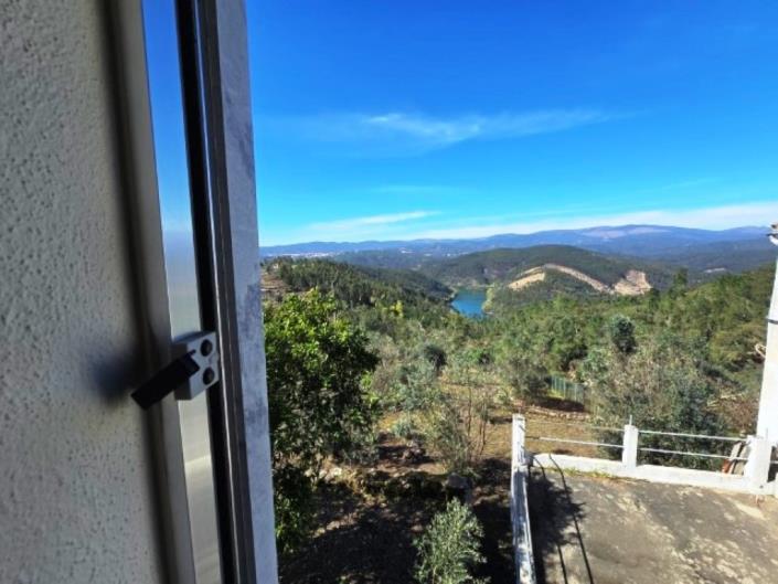 Image No.11-3 Bed House for sale