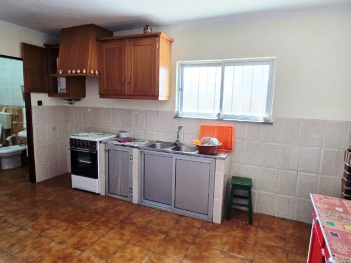 Image No.23-3 Bed House for sale