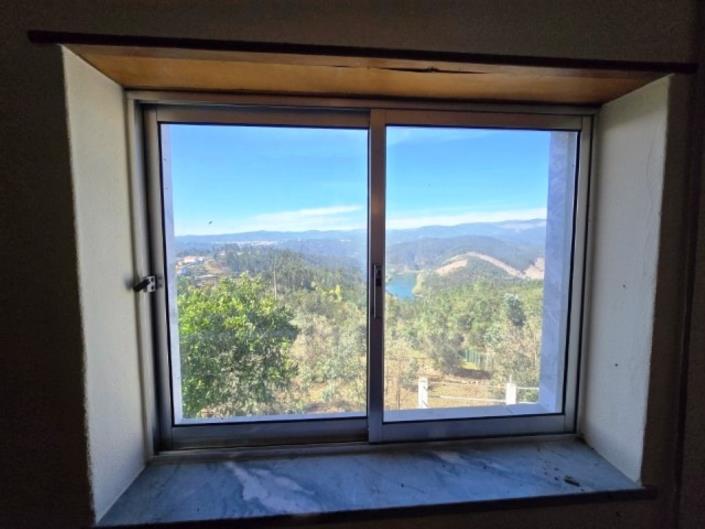 Image No.42-3 Bed House for sale