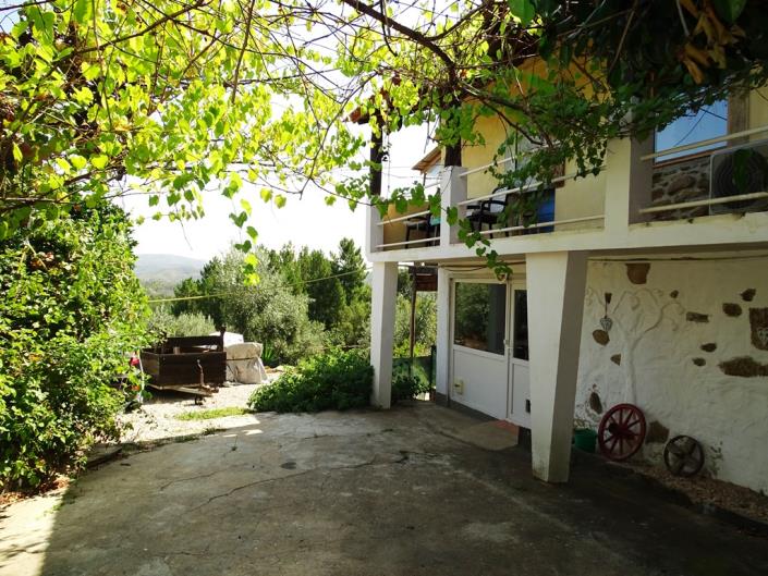 Image No.4-2 Bed Farmhouse for sale