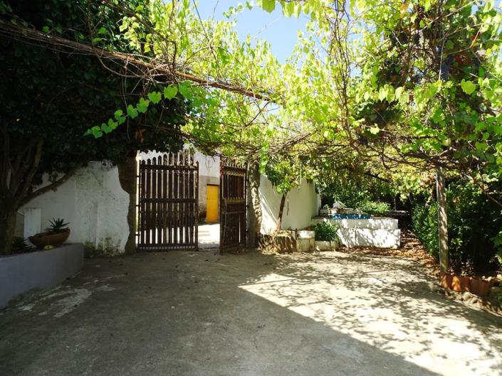 Image No.3-2 Bed Farmhouse for sale