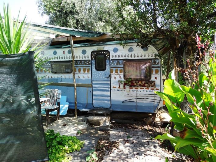 Image No.25-2 Bed Farmhouse for sale