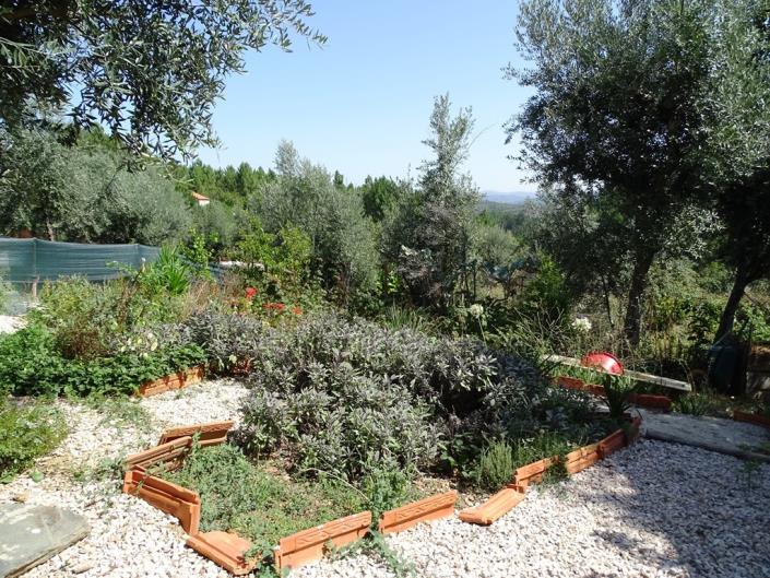 Image No.27-2 Bed Farmhouse for sale