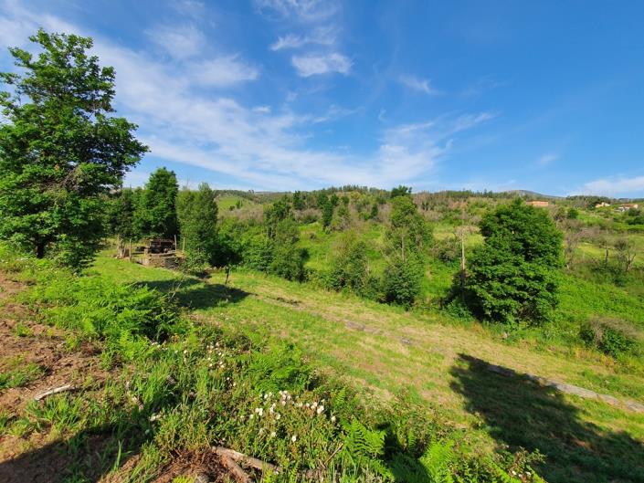 Image No.15-2 Bed Country Property for sale