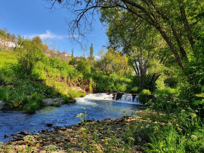 Image No.28-2 Bed Country Property for sale