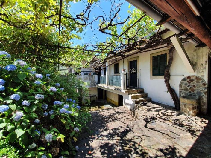 Image No.1-Ferme de 4 chambres à vendre à Álvares