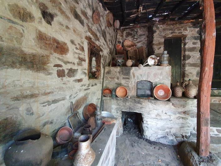 Image No.10-Ferme de 4 chambres à vendre à Álvares