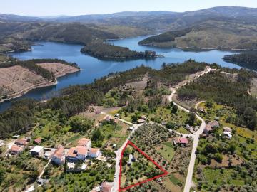 Terre de 1 chambre à vendre à Pedrógão Grande