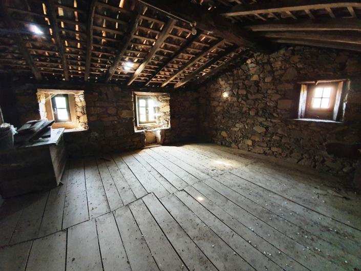 Image No.6-2 Bed Village House for sale