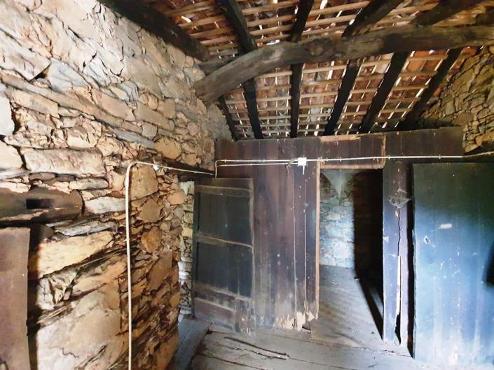 Image No.10-2 Bed Village House for sale