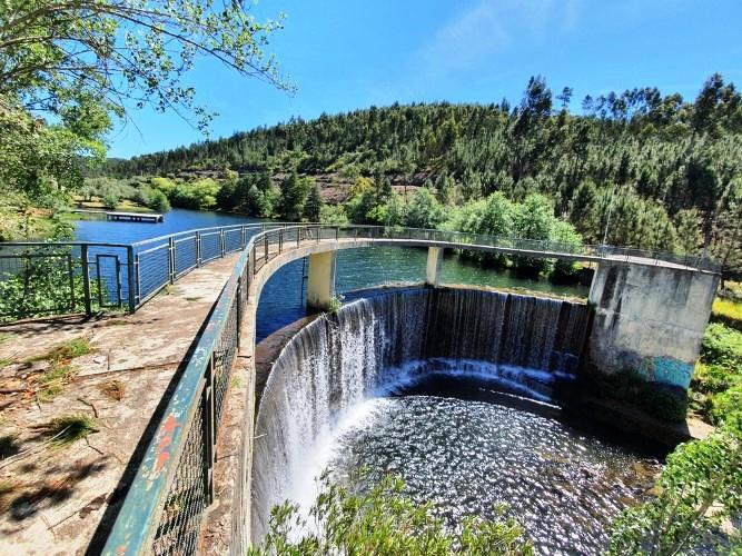 Image No.37-Maison de village de 5 chambres à vendre à Sertã