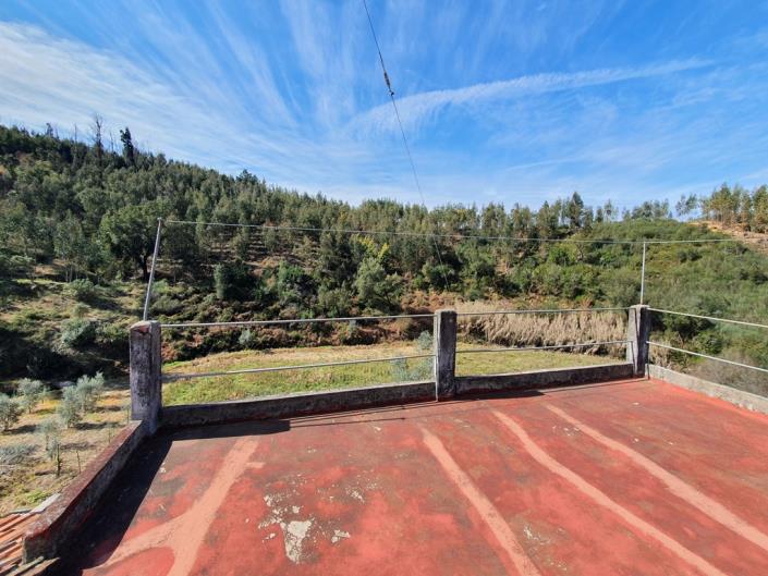 Image No.1-3 Bed Country House for sale