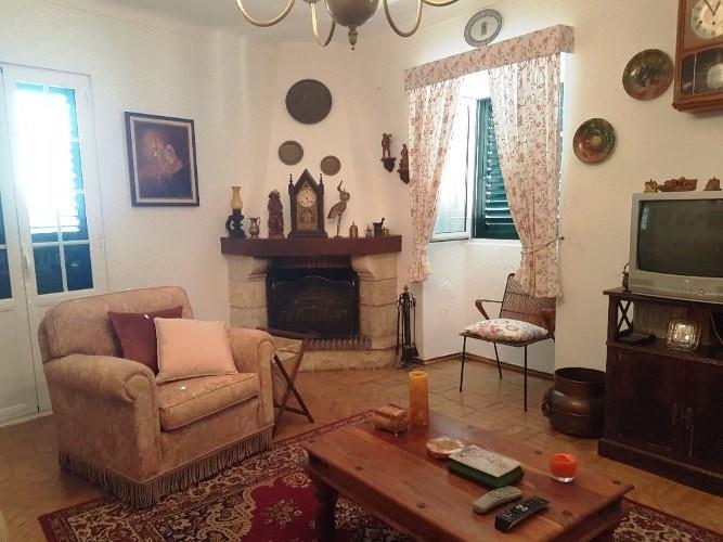 Image No.28-5 Bed Village House for sale