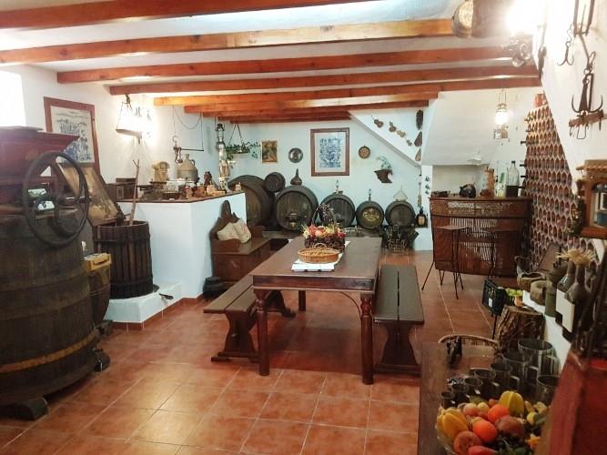 Image No.31-5 Bed Village House for sale