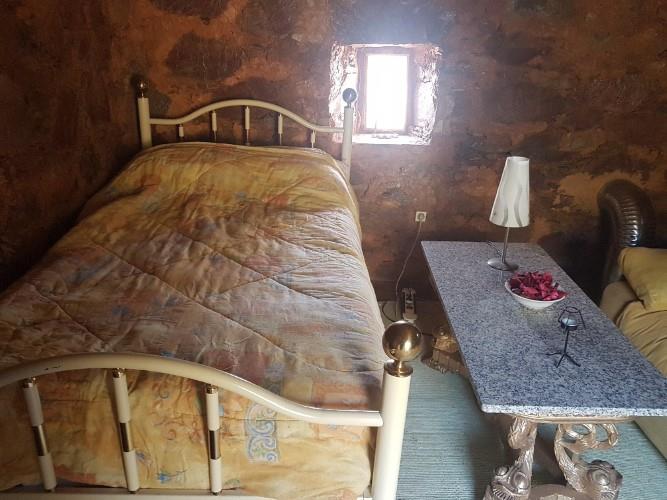 Image No.26-1 Bed Farmhouse for sale