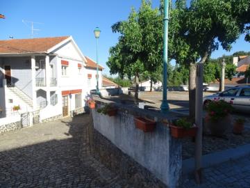 1 - Sertã, House