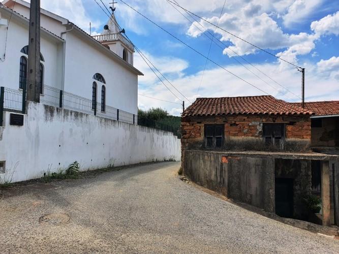 Image No.6-2 Bed Country House for sale