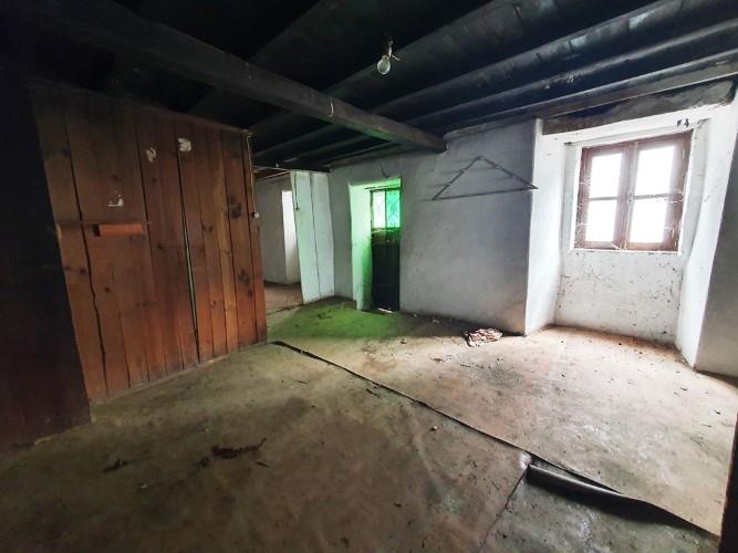 Image No.13-2 Bed Country House for sale