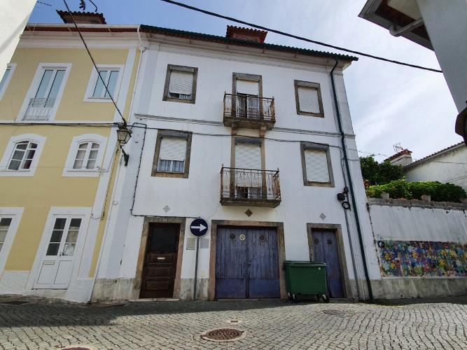 Image No.1-3 Bed House for sale