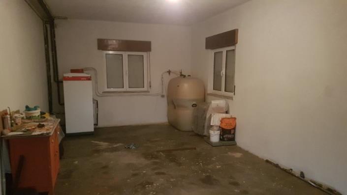 Image No.60-4 Bed Farmhouse for sale