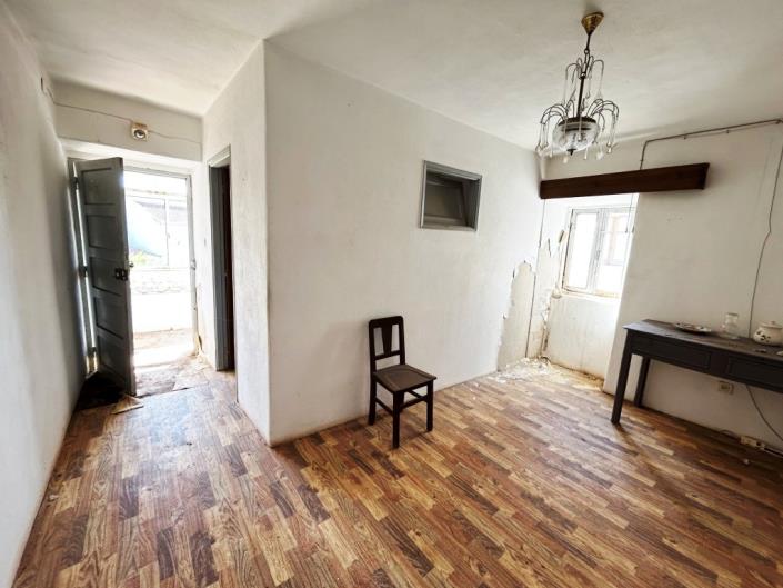 Image No.15-3 Bed Village House for sale