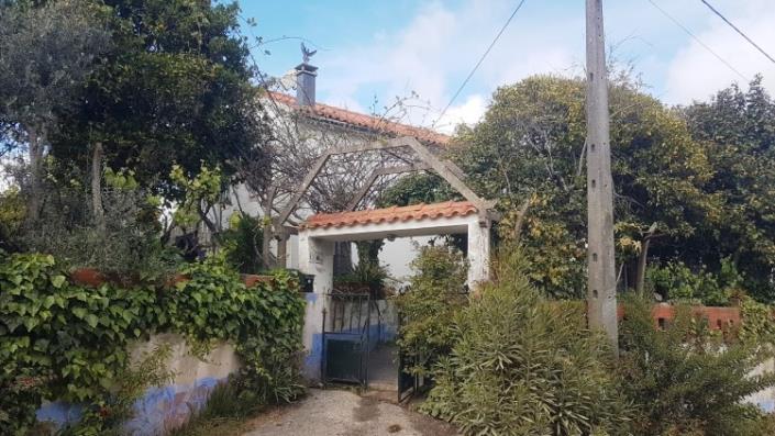 Image No.2-4 Bed Farmhouse for sale