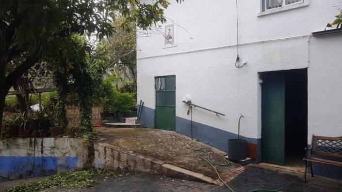 Image No.11-4 Bed Farmhouse for sale