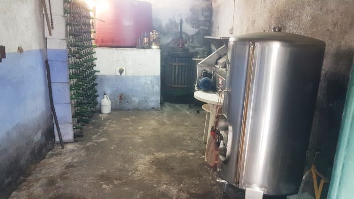 Image No.37-4 Bed Farmhouse for sale