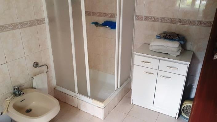 Image No.50-4 Bed Farmhouse for sale