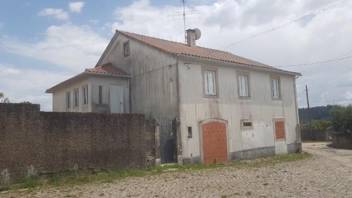 Image No.1-Maison de ville de 3 chambres à vendre à Alvaiázere