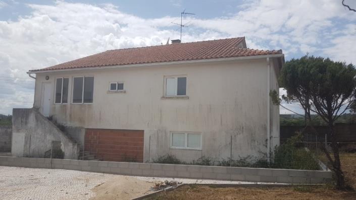 Image No.5-Maison de ville de 3 chambres à vendre à Alvaiázere