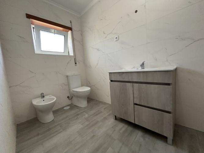 Image No.16-Maison de 4 chambres à vendre à Figueiró dos Vinhos