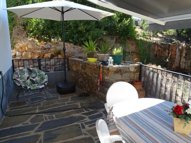 Image No.4-1 Bed Village House for sale