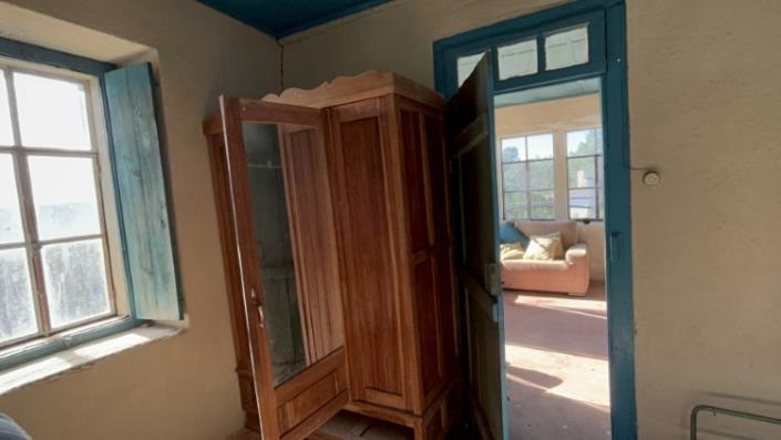 Image No.32-4 Bed Farmhouse for sale