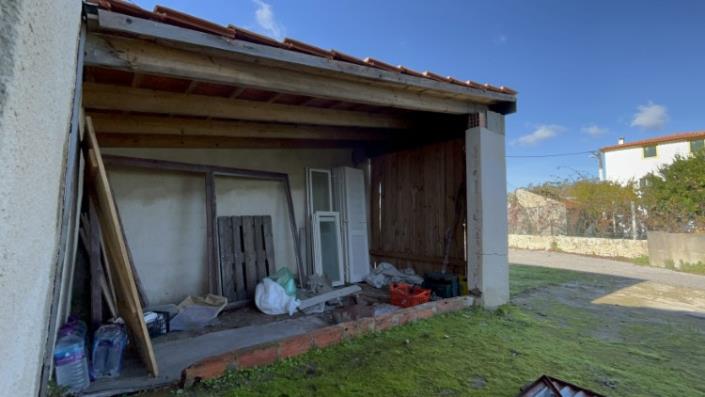 Image No.33-4 Bed Farmhouse for sale