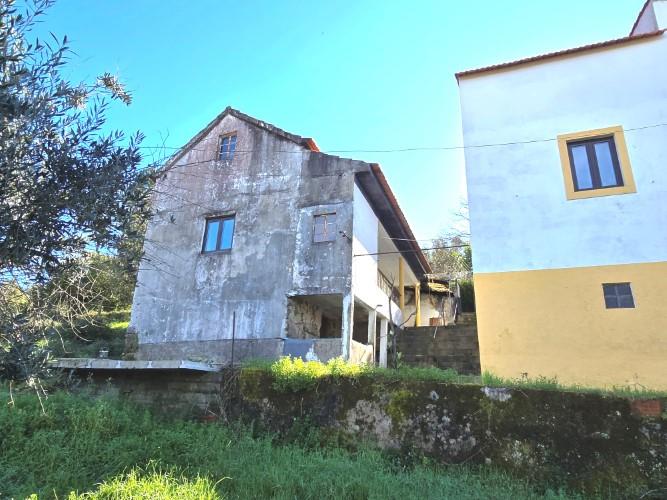 Image No.8-2 Bed Farmhouse for sale