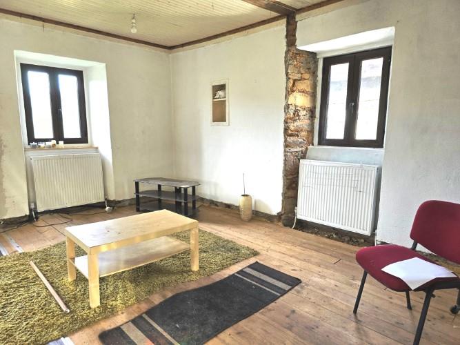 Image No.18-2 Bed Farmhouse for sale