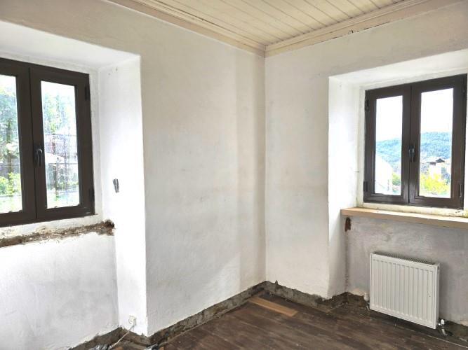 Image No.21-2 Bed Farmhouse for sale