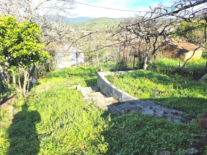 Image No.32-2 Bed Farmhouse for sale