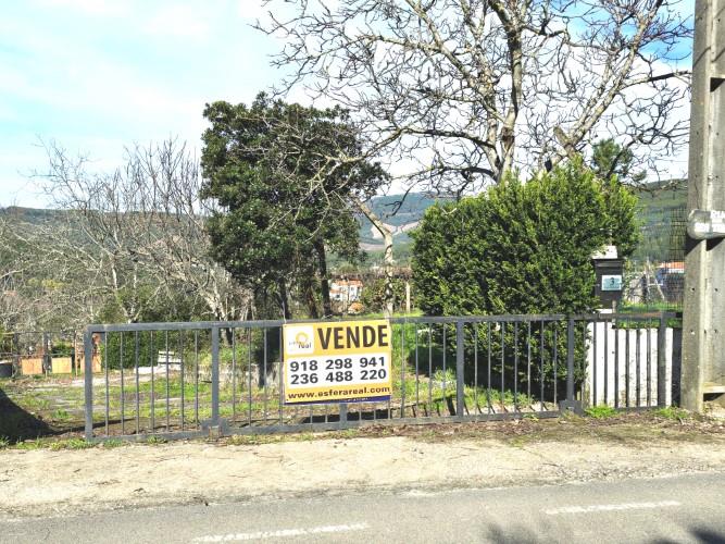 Image No.37-2 Bed Farmhouse for sale