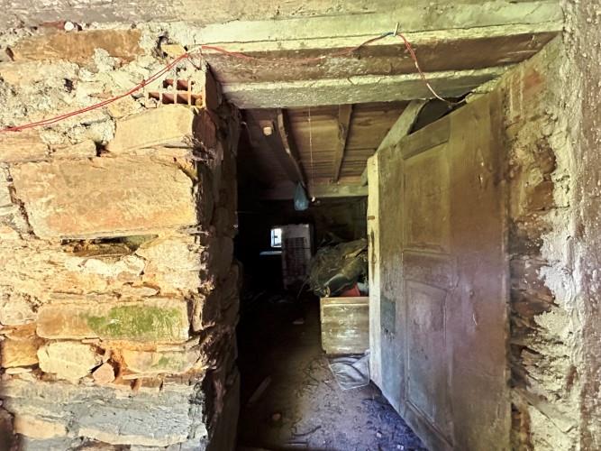 Image No.18-4 Bed Country House for sale