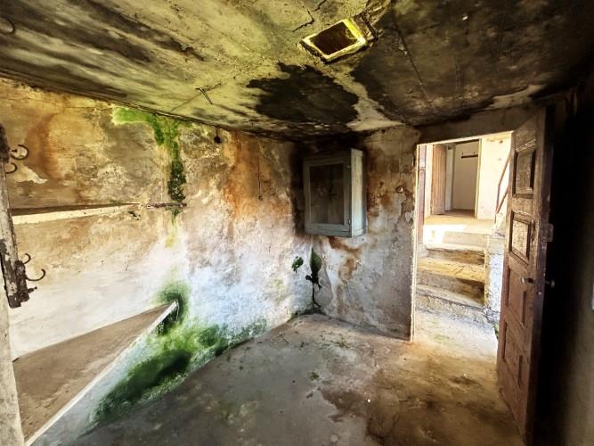 Image No.22-4 Bed Country House for sale